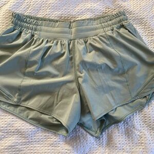 Lululemon hotty hot shorts